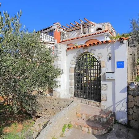 Apartment By The Sea Vinisce, Trogir - 18674