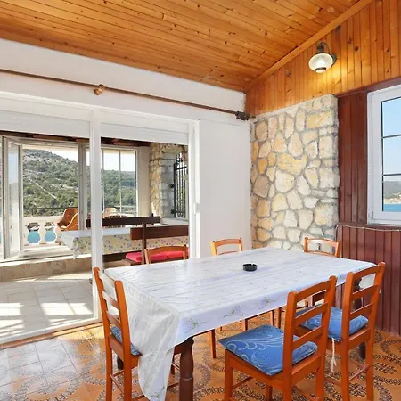 Apartment By The Sea Vinisce, Trogir - 18674