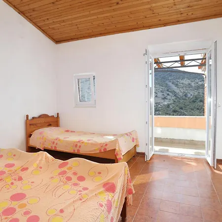 By The Sea Vinisce, Trogir - 18674 Apartment *